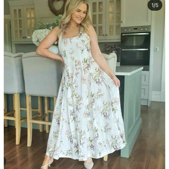 NWT BROCK COLLECTION X H&M COLLABORATION CREAM FLORAL MIDI DRESS SIZE MEDIUM - Picture 3 of 12